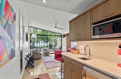 Malakoff Cottage | Welcome to The Cardinal Cottage at Sunrise Point