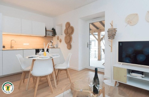 La Cote-Saint-Andre House | Welcome to the" Domaine des étoiles" Enjoy a moment of escape and fun!
