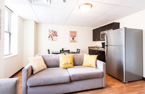 Old Louisville Apartment | Welcome to the first-class 2BR 1Bath apt in the very heart of Louisville, KY