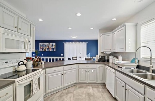 Kent County House | Welcome To The Hidden Reef!