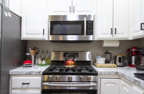 Fetters Hot Springs-Agua Caliente House | Welcome to the Hooker House