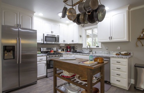 Fetters Hot Springs-Agua Caliente House | Welcome to the Hooker House