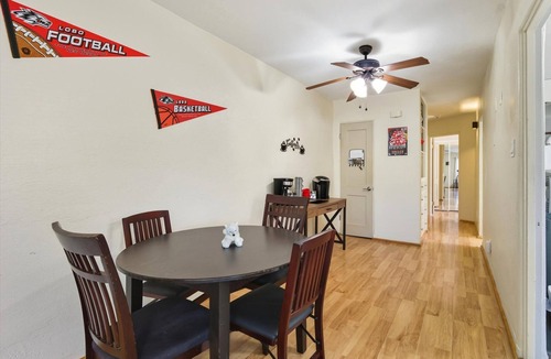 Victory Hills House | Welcome to The Lobo Den - No House guests without prior approval from host.