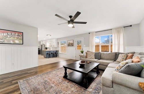Lubbock House | Welcome To The Matador! Spacious & Clean 4BR Getaway <1mi To TTU & Jones Stadium