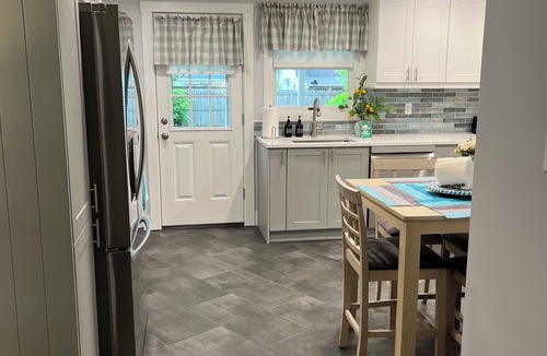 Allentown House | Welcome to the Moravian!