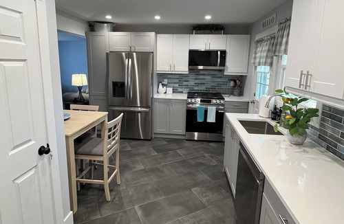 Allentown House | Welcome to the Moravian!