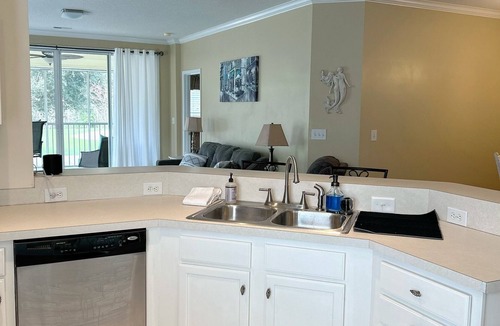 Red Hill Condo | Welcome to the perfect getaway.