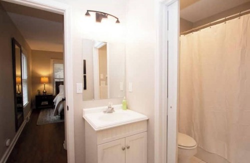 Westwood House | Welcome to the Plaza area "Yellow House" bungalow!