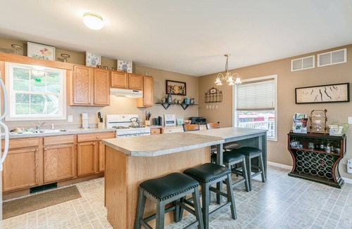 Hammondsport House | Welcome to the "Quay" Finger Lakes
