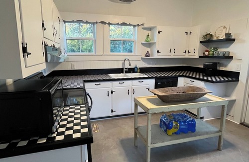 Metter House | Welcome to The Quilt Haven!