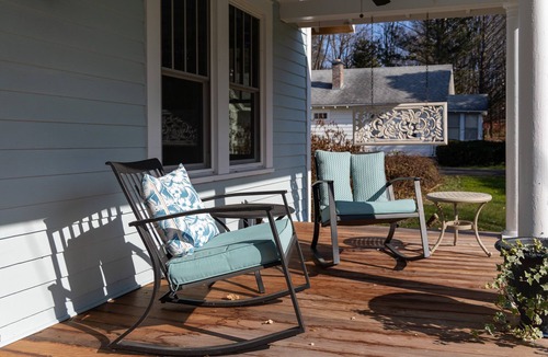 Valatie Cottage | Welcome to the Red Bridge Cottage!