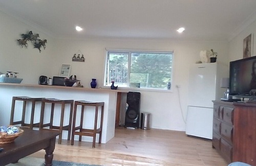 Tawa Cabin | Welcome to The Stables