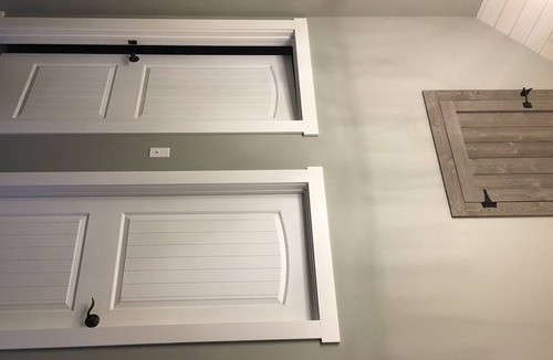 Irasburg Apartment | Welcome to the Tree House!