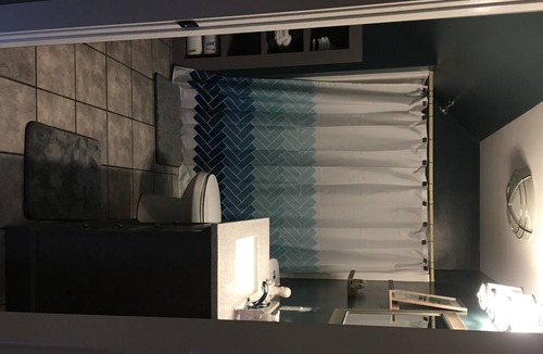 Irasburg Apartment | Welcome to the Tree House!