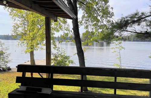 North Kawartha House | Welcome to the Wolf Den on Wolf Lake!