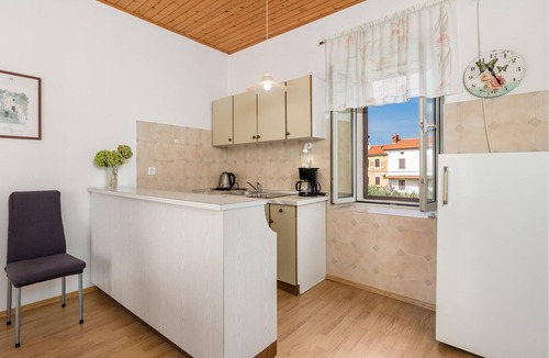 Omisalj Apartment | Welcome to these apartments in Omisalj.