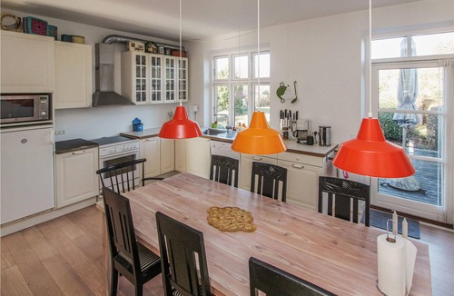 Samsø House | Welcome to this aesthetic cottage with attractive outdoor area!