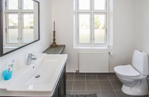 Samsø House | Welcome to this aesthetic cottage with attractive outdoor area!
