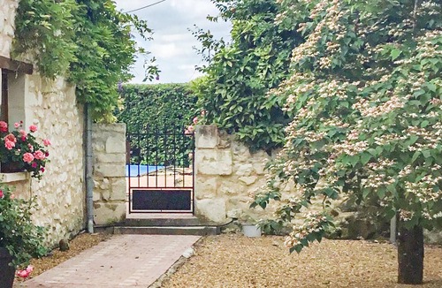 Noyant-Villages House | Welcome to this beautiful cottage with private pool located between Tours (45 km) and Angers (65 km)