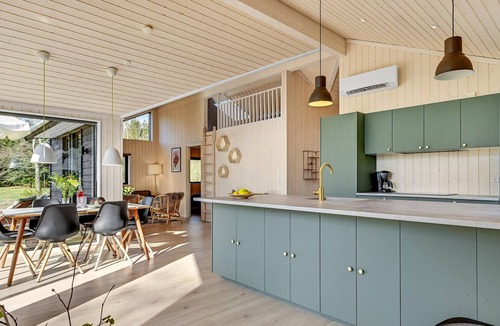 Ørsted House | Welcome to this modern, bright vacation home with sauna and Finnish wooden bath close to the wonderf