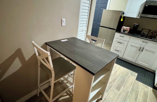 Little Ranches Apartment | Welcome to VillaLuna a brand New Studio in the heart of Wellington!