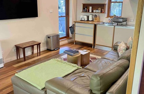 Blackheath Apartment | Welcome to Woodchoppers