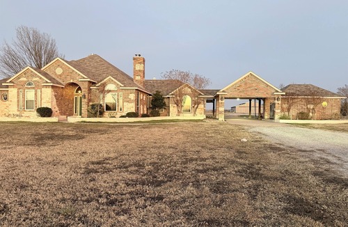 Weston House | Welcome to Your Private Texas Ranch Retreat