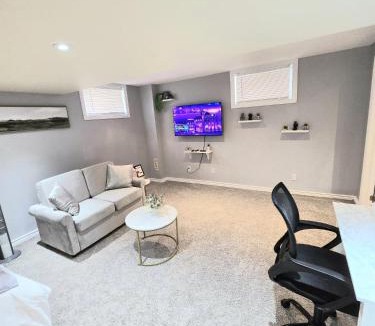London Apartment | Welcome to your Serene Gateway
