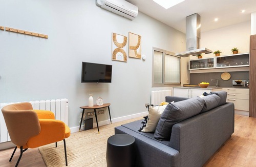 La Sagrada Familia Apartment | Welcome to your stylish retreat in the heart of Barcelona!