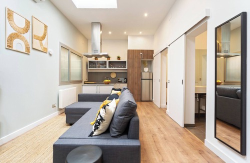 La Sagrada Familia Apartment | Welcome to your stylish retreat in the heart of Barcelona!