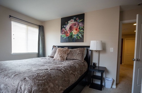 North Natomas House | Welcome - with a burst of uplifting joy!