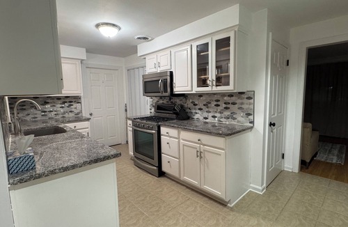 Webster Crossing House | Welcoming 3-bedroom house in Webster