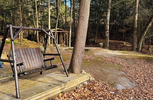 East Haven  Rutland County House | Welcoming 3-bedroom house in Mendon 15 minutes from Killington 9 minutes to Pico