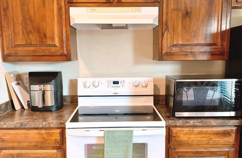 Fossil Creek House | Welcoming 3BR house, minutes to Fort Worth & Arlington!