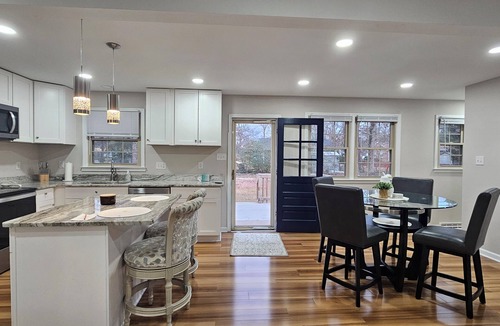 Hopewell House | Welcoming 4-bedroom house charming Hopewell.