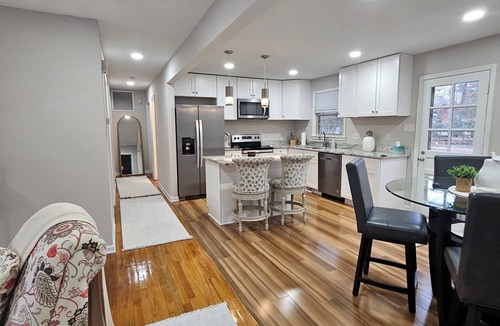Hopewell House | Welcoming 4-bedroom house charming Hopewell.
