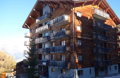 Saint-Pierre-de-Clages Apartment | Welcoming Apartment Near ski Area