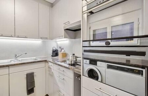 Tannenboden Apartment | Welcoming Comfort in Wetzikon's Core!