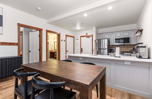 Salt Lake Mountain Resorts Condo | Welcoming Condo with a Shared Hot Tub, Pool and Club Solitude Access