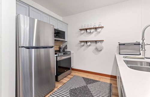 Salt Lake Mountain Resorts Condo | Welcoming Condo with a Shared Hot Tub, Pool and Club Solitude Access
