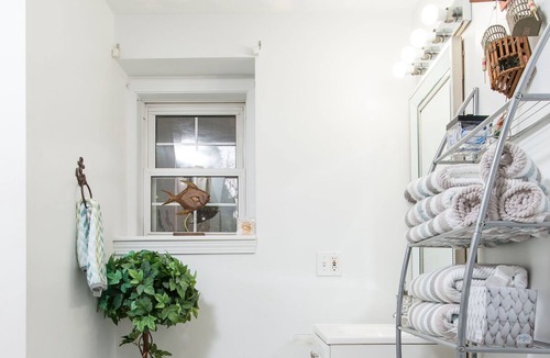 Gloucester House | Welcoming Getway Oasis