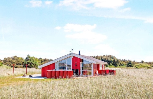 Hirtshals House | Welcoming Holiday Home in Hirtshals with Sauna