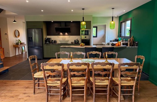 Rivarennes Cottage | Welcoming house, parking, pets welcome - 8 guests
