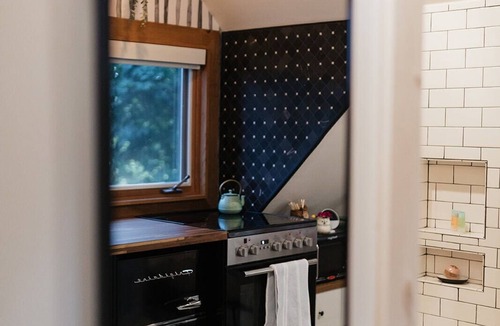 Brownsville Apartment | Welcoming studio in charming Brownsville