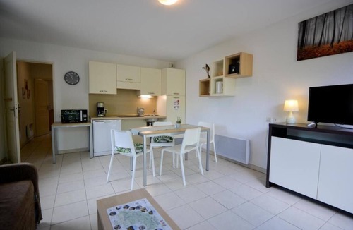 Azille Hotel | Welcoming Studios with Modern Amenities & Terrace | Near Carcassonne