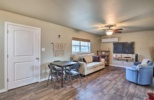 Tow House | Welcoming Tow Home ~ 1 Mi to Lake Buchanan!