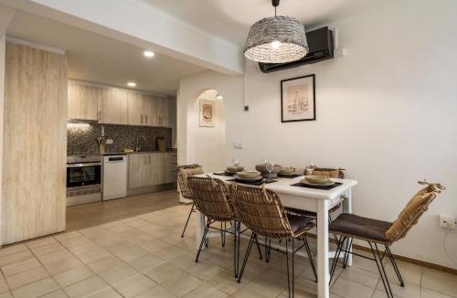 Empuriabrava Apartment | WELCS APARTAMENTO 319 EMP balcon y vista al mar