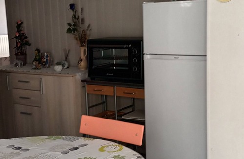 Dange-Saint-Romain Apartment | Well-appointed basement apartment for rent. Very well equipped
