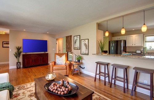 Skaneateles House | Well Appointed 3 Bed/2 Bath Pet Friendly Ranch Close to Village/Lake