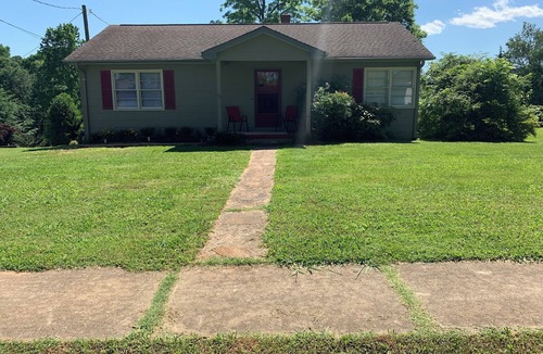 Lynn House | Well appointed 3bdhome in dwtnColumbus,Monthly+ 1/12 blocks to restaurants,shops